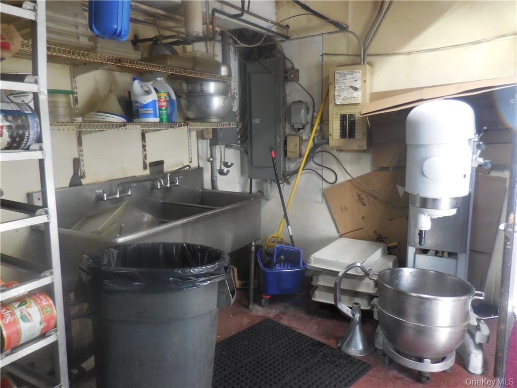 2850 State Route 17k, Middletown, NY 10941