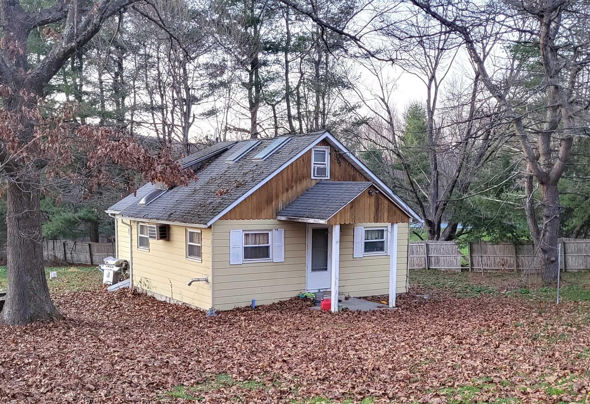 807 CENTRE Road, Staatsburg, NY 12580