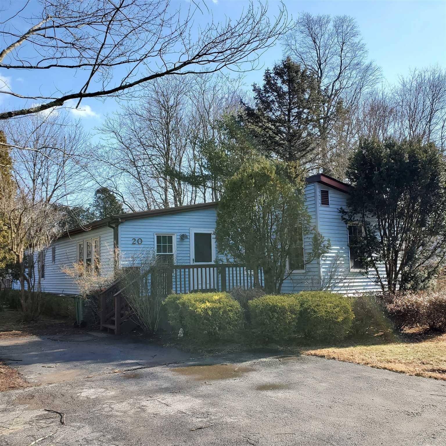 20 LEISURE, Hyde Park, NY 12538