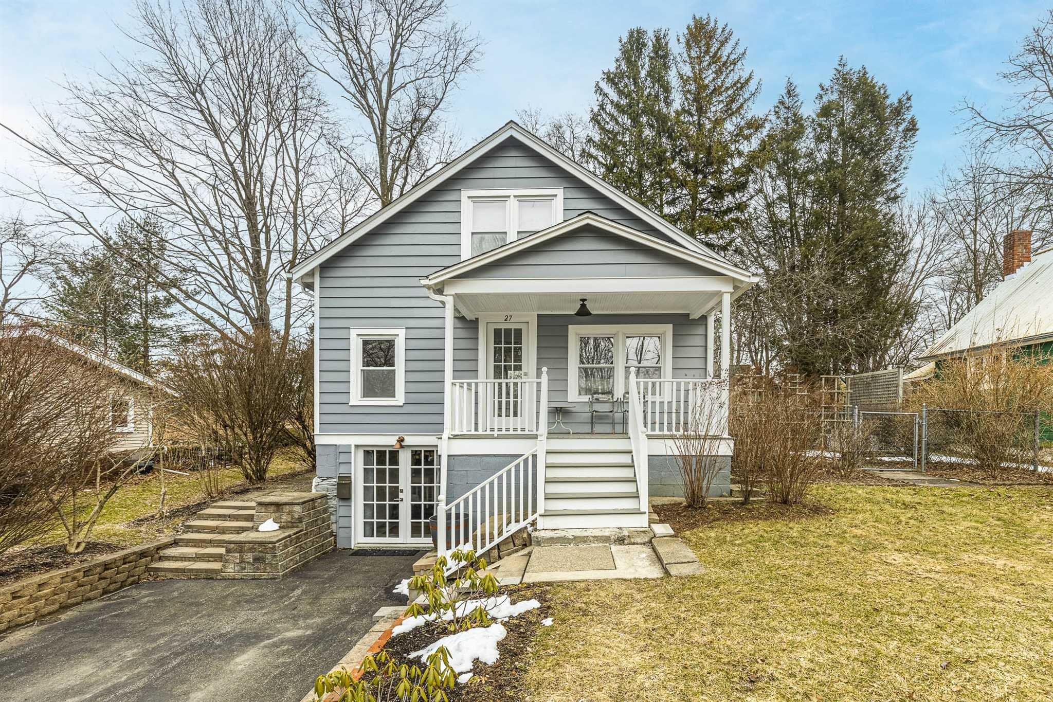 27 VIOLET Place, Rhinebeck, NY 12572