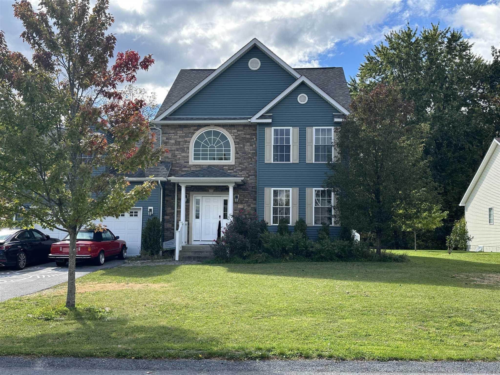 9 ALIA Court, Poughkeepsie, NY 12603