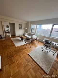 4 E Fordham Hill Oval # 9D, Bronx, NY 10468