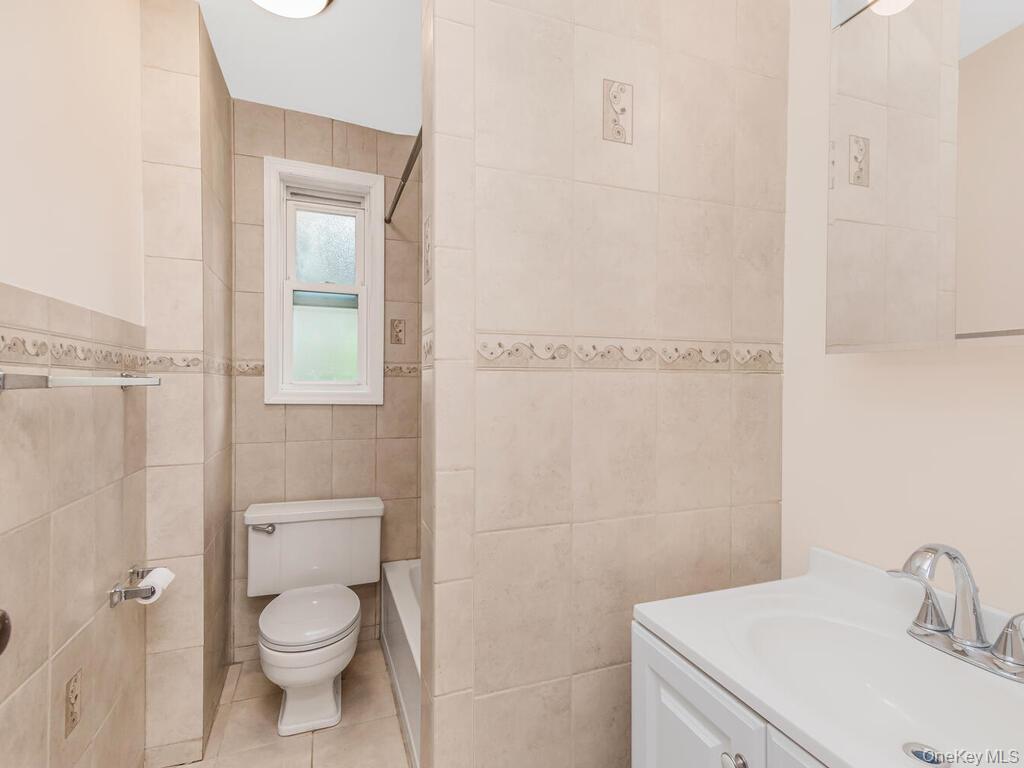 143 Hilltop Acres # 143, Yonkers, NY 10704