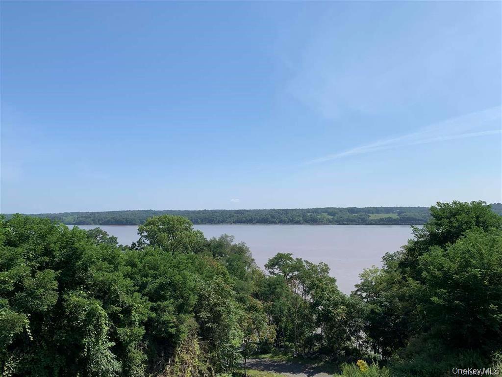 109 Goldrick Landing, Kingston, NY 12401