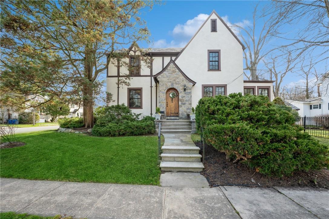 24 Monroe Street, Pelham, NY 10803