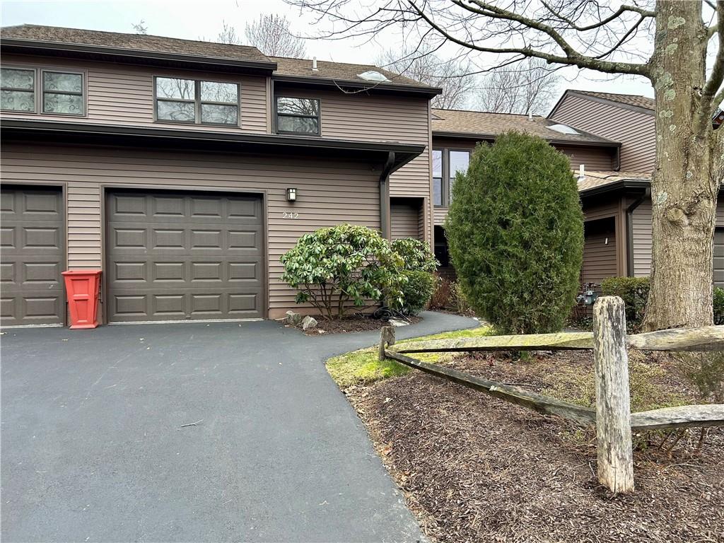 242 Woods Brooke Circle # 242, Ossining, NY 10562