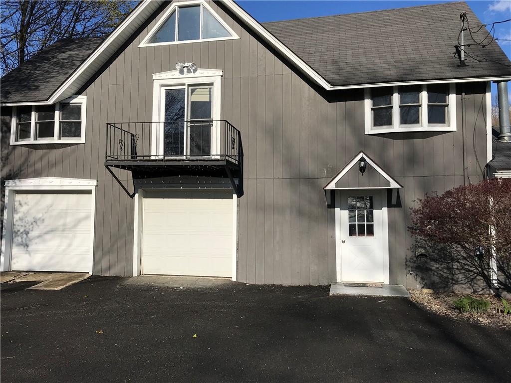 652 S Drury Lane, Rock Tavern, NY 12575