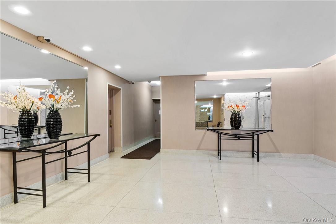 525 W 236 Street # 5B, Bronx, NY 10463