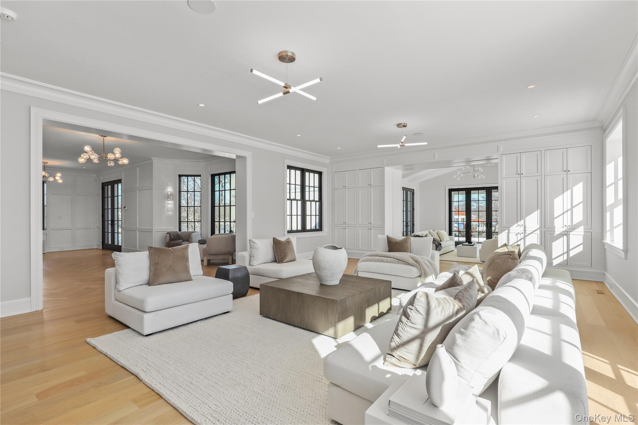 104 Premium Point Road, Mamaroneck, NY 10801