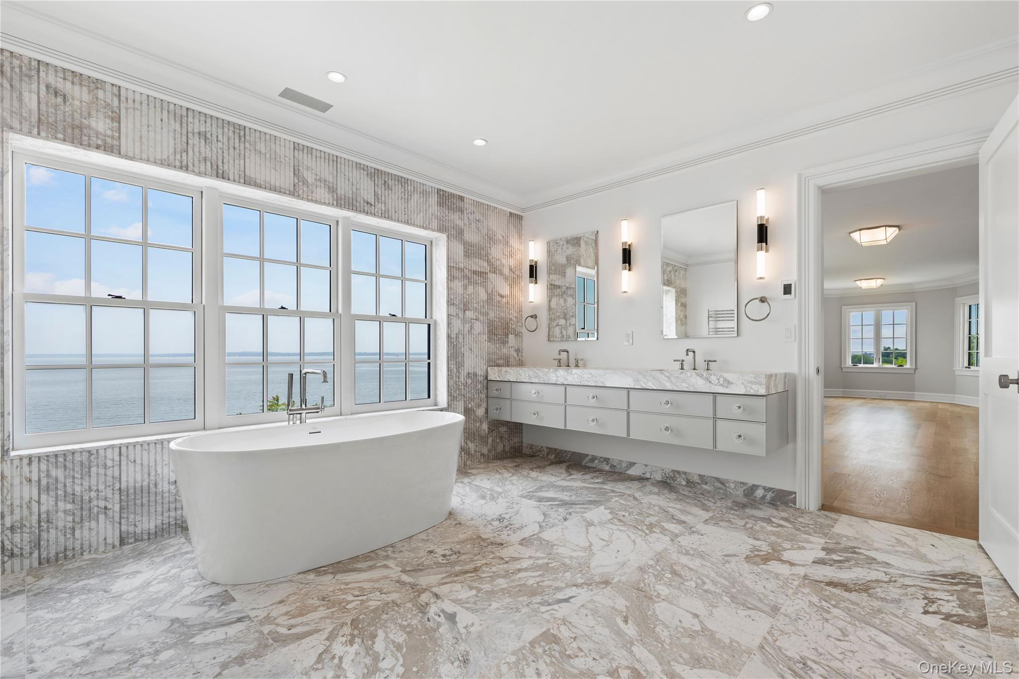 104 Premium Point Road, Mamaroneck, NY 10801