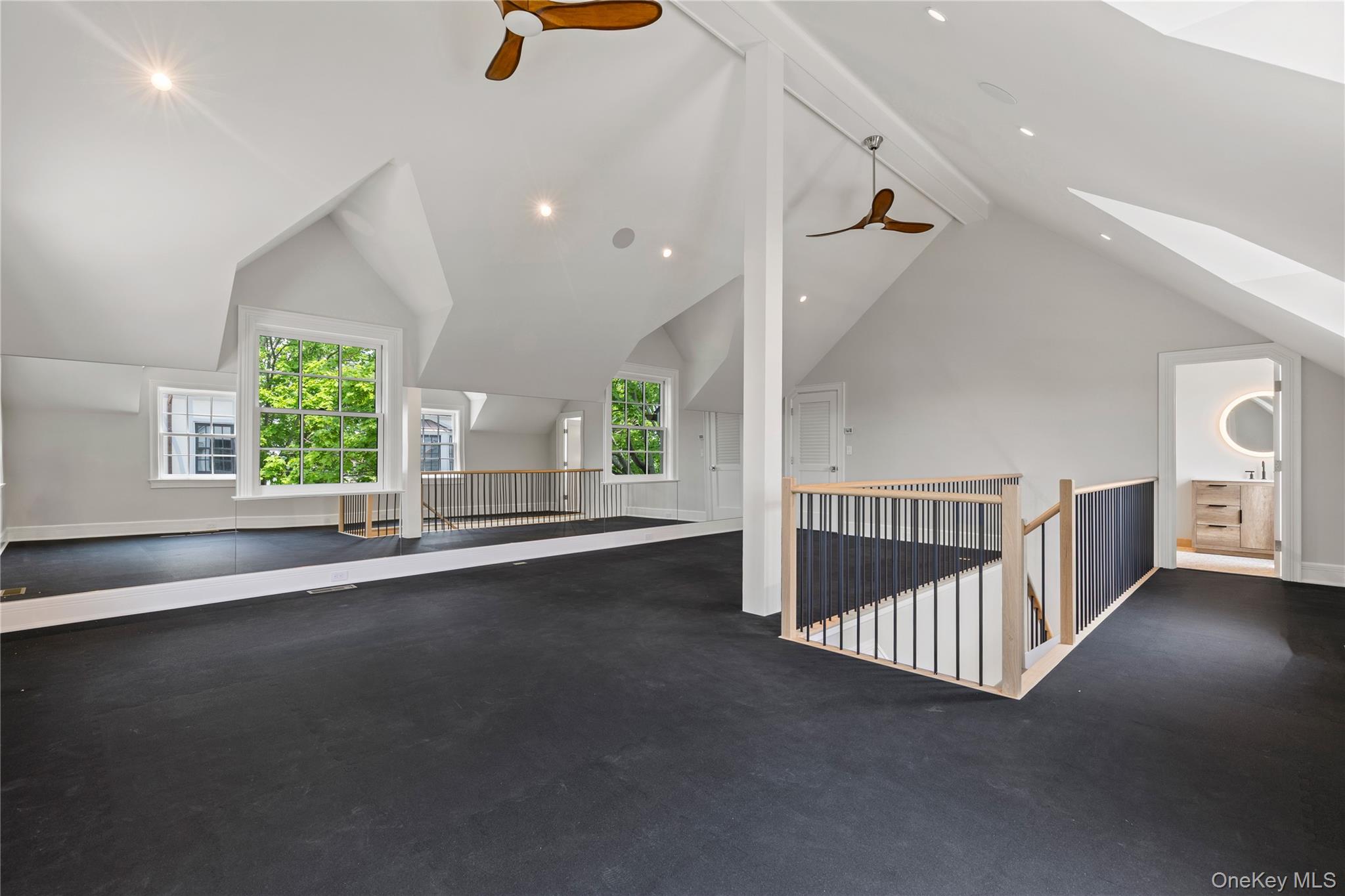 104 Premium Point Road, Mamaroneck, NY 10801