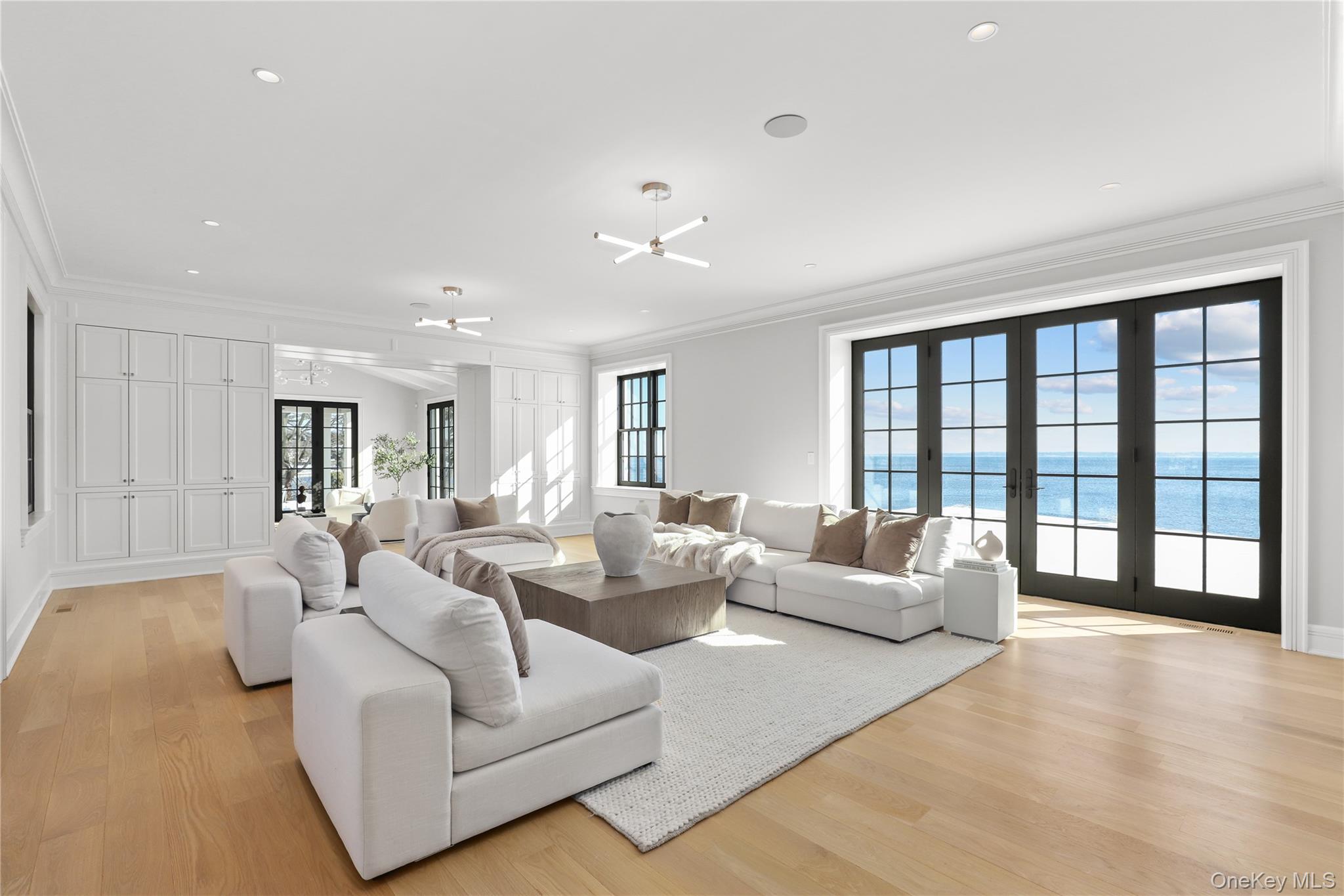 104 Premium Point Road, Mamaroneck, NY 10801