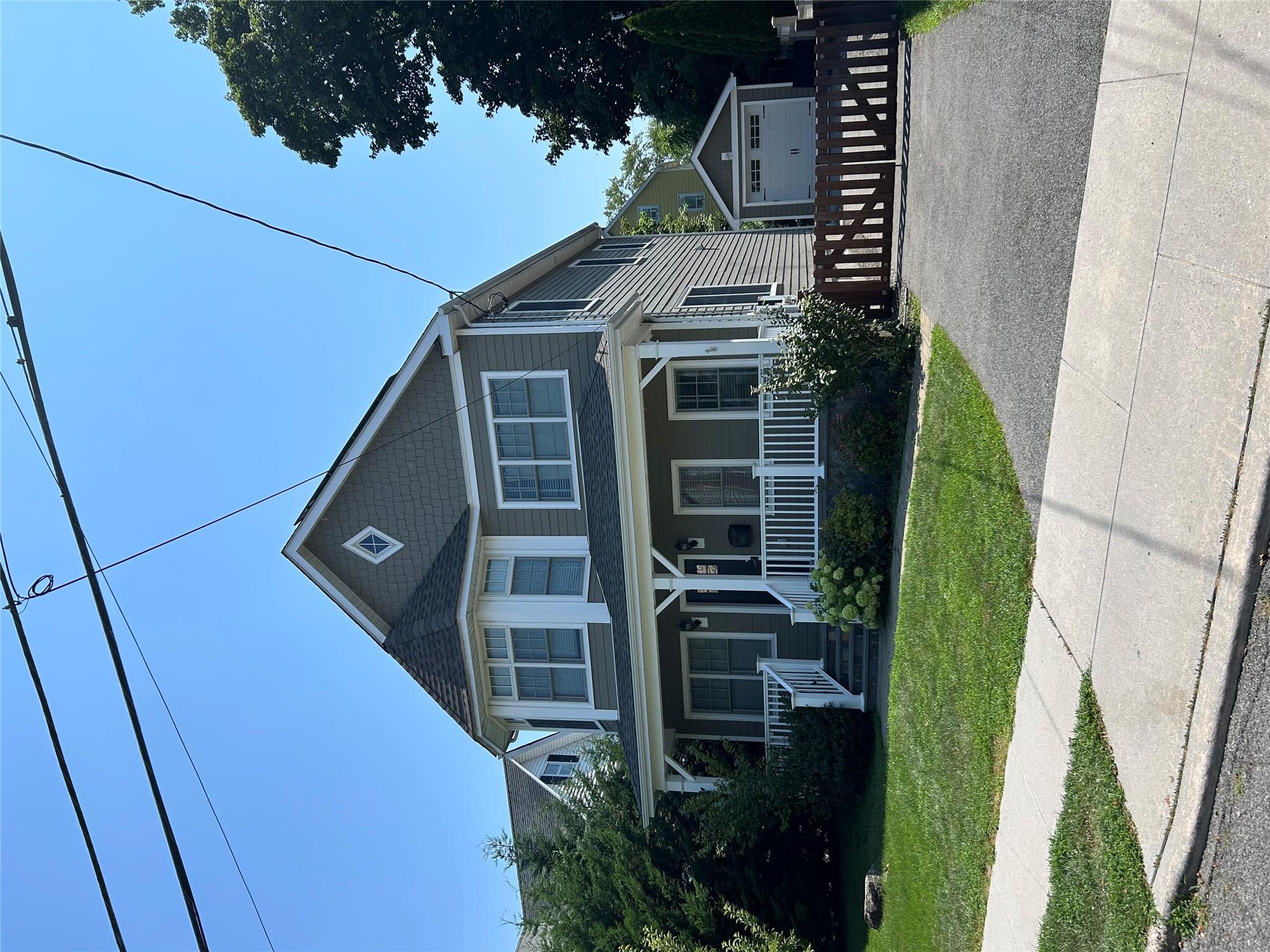 442 1st Avenue, Pelham, NY 10803