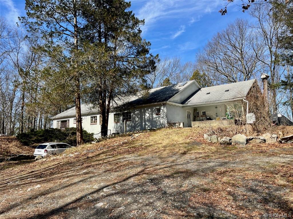 2215 Greenville Turnpike, Port Jervis, NY 12771