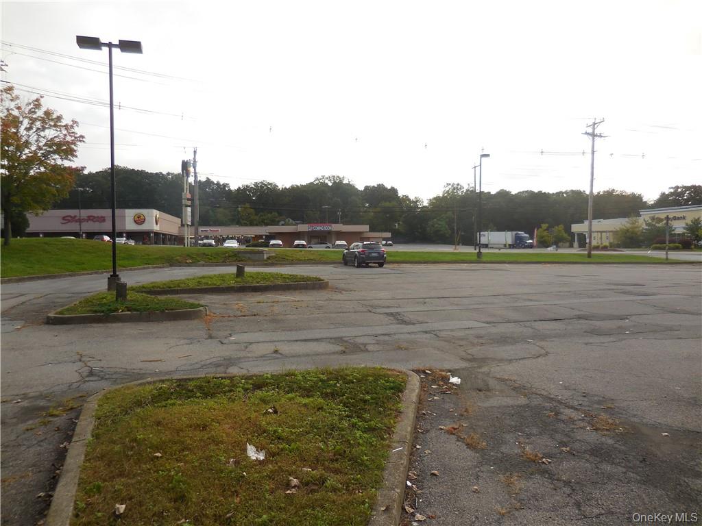 77 N Plank Road, Newburgh, NY 12550