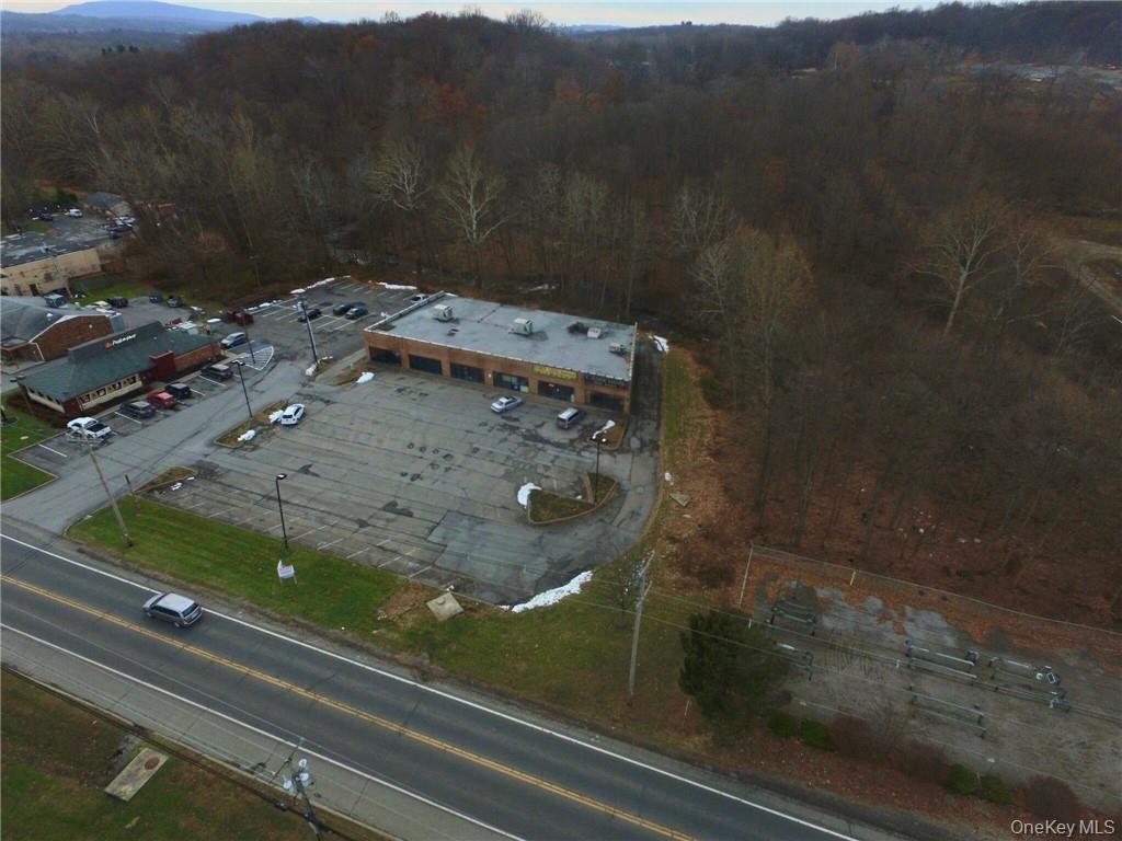 77 N Plank Road, Newburgh, NY 12550