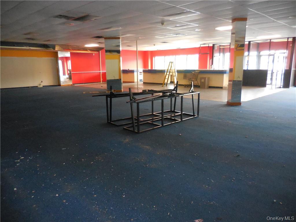 77 N Plank Road, Newburgh, NY 12550