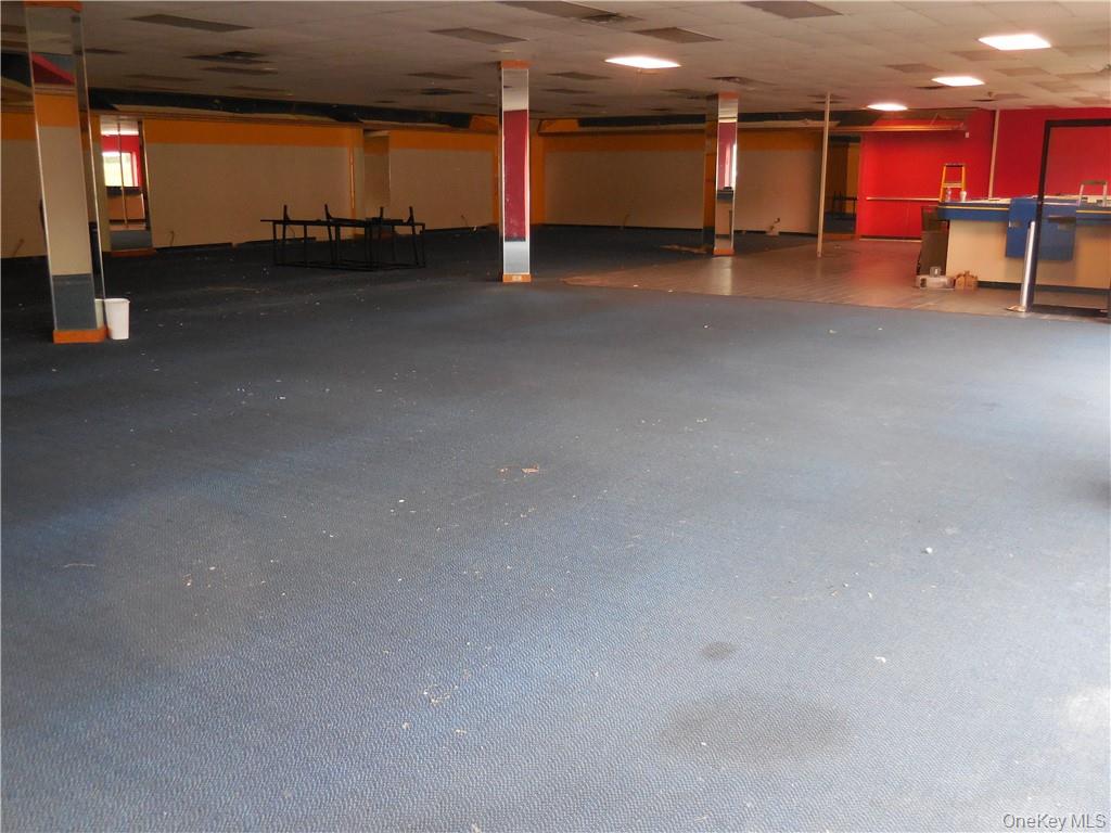 77 N Plank Road, Newburgh, NY 12550