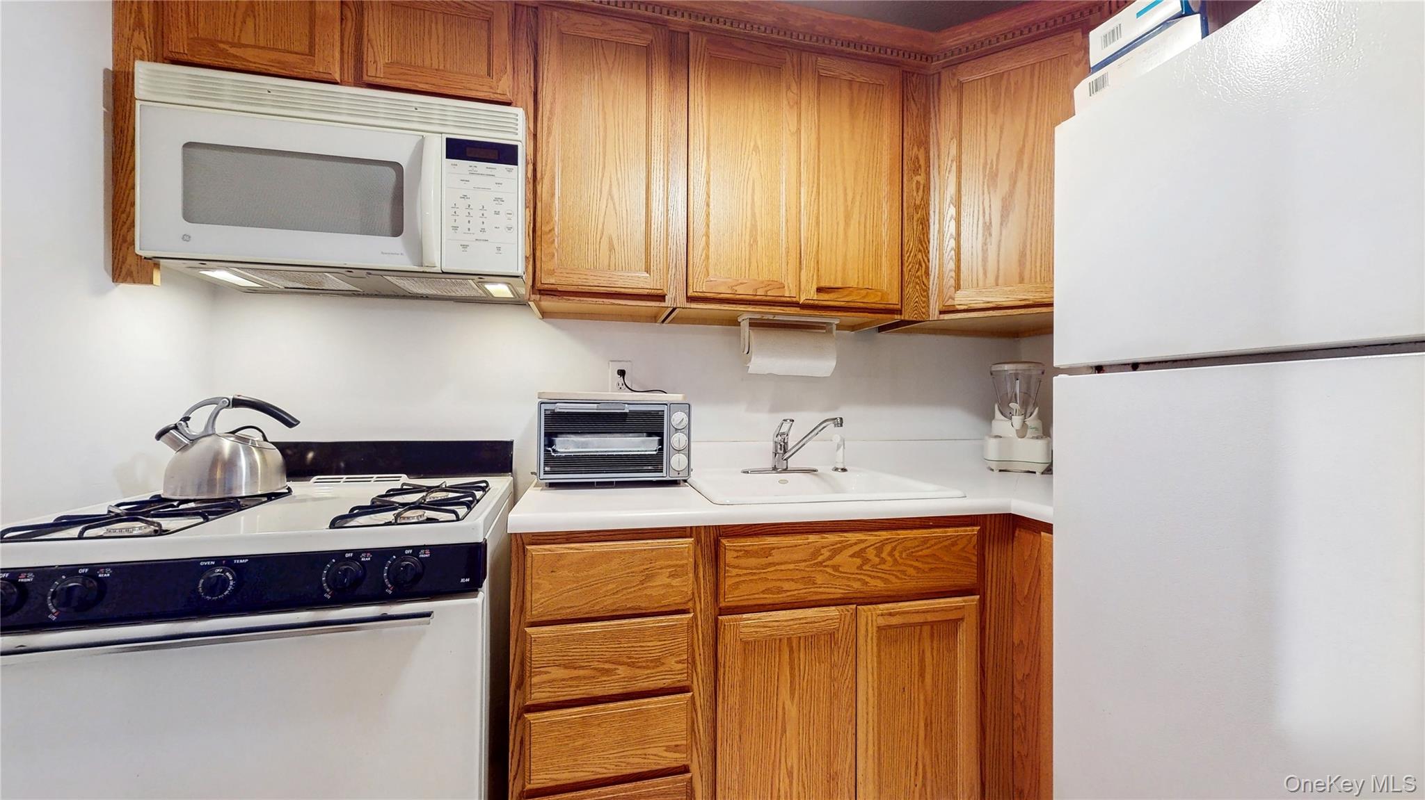 100 Diplomat Drive # 7A, Mount Kisco, NY 10549