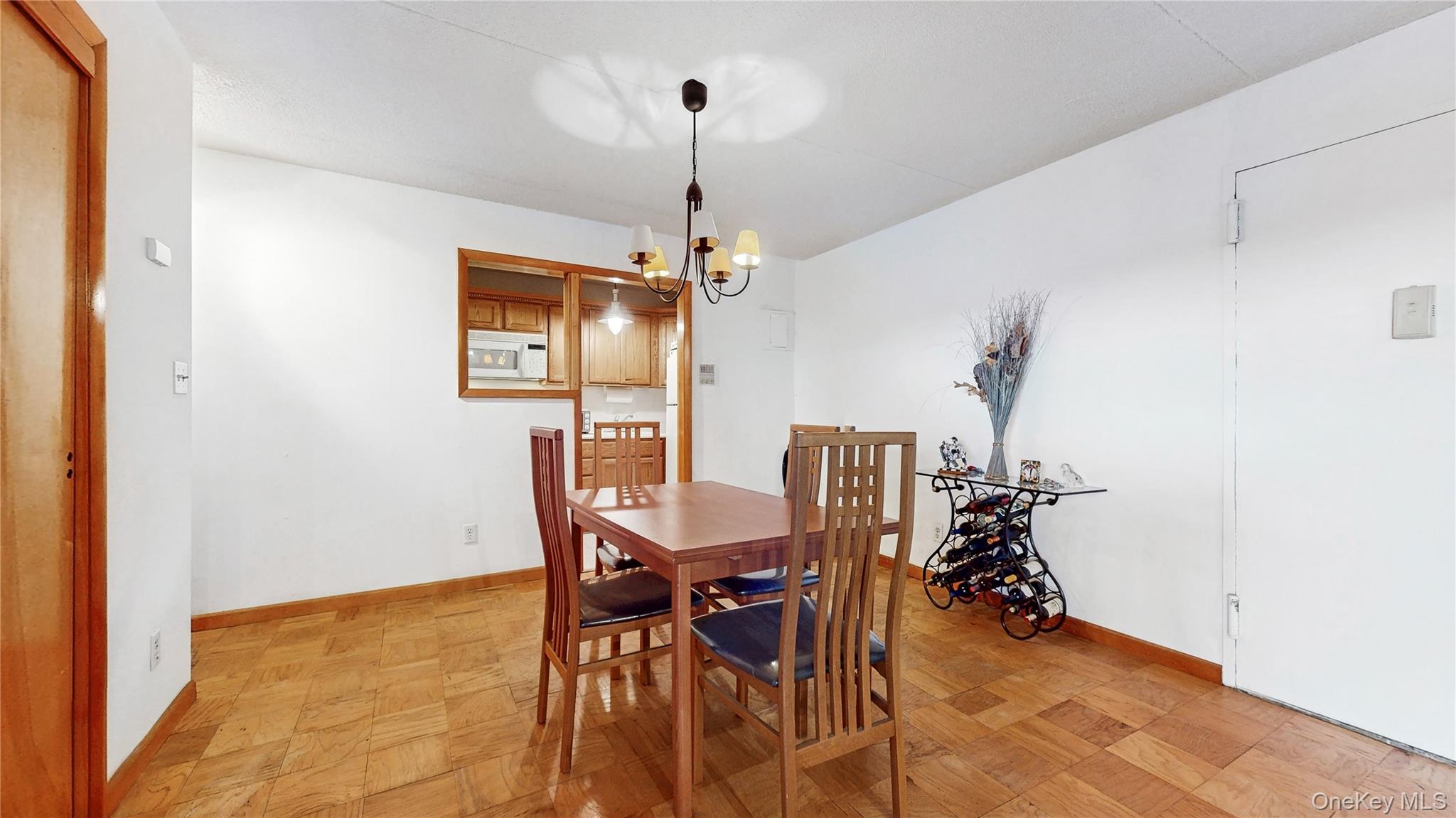 100 Diplomat Drive # 7A, Mount Kisco, NY 10549