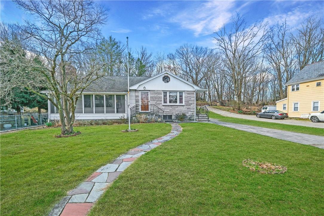 240 Bleakley Avenue, Buchanan, NY 10511