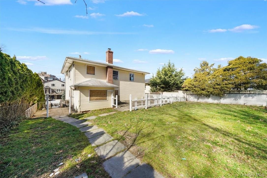 150 Park Hill Avenue, Yonkers, NY 10701