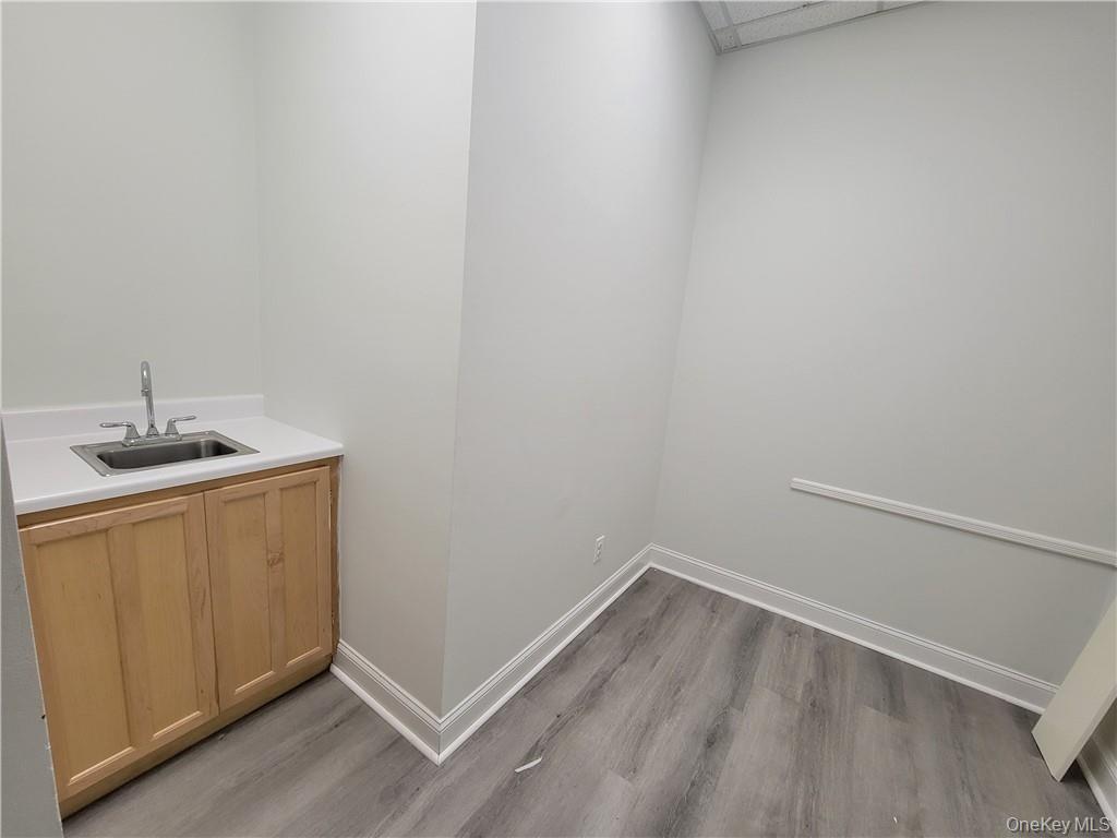 79 Route 59 # 5, Suffern, NY 10901