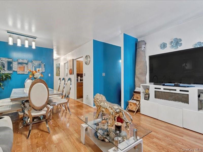 1207 Findlay Avenue, Bronx, NY 10456