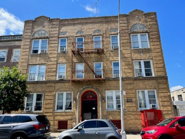 2525 Wallace Avenue, Bronx, NY 10467