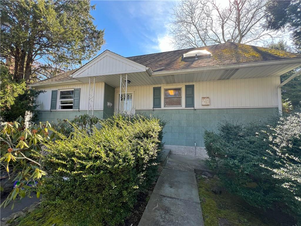 205 Old Wilmot Road, Scarsdale, NY 10583