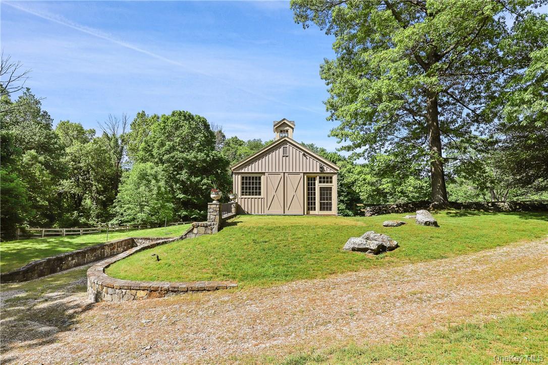 454 Succabone Road, Bedford Corners, NY 10549