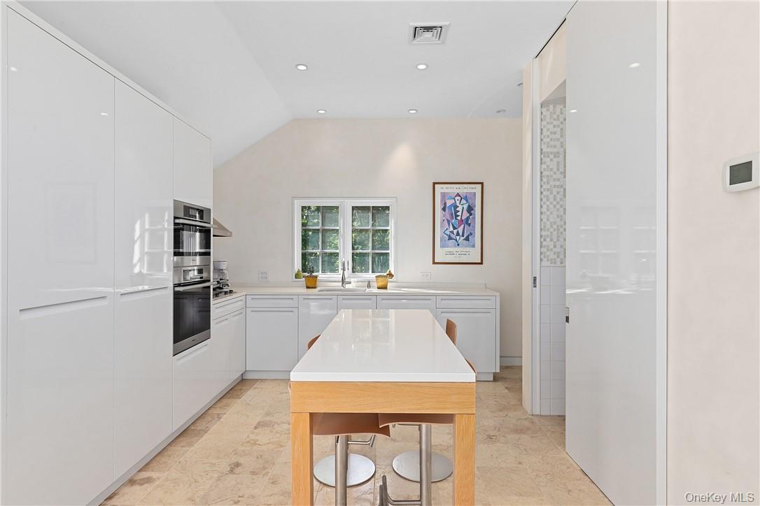 454 Succabone Road, Bedford Corners, NY 10549