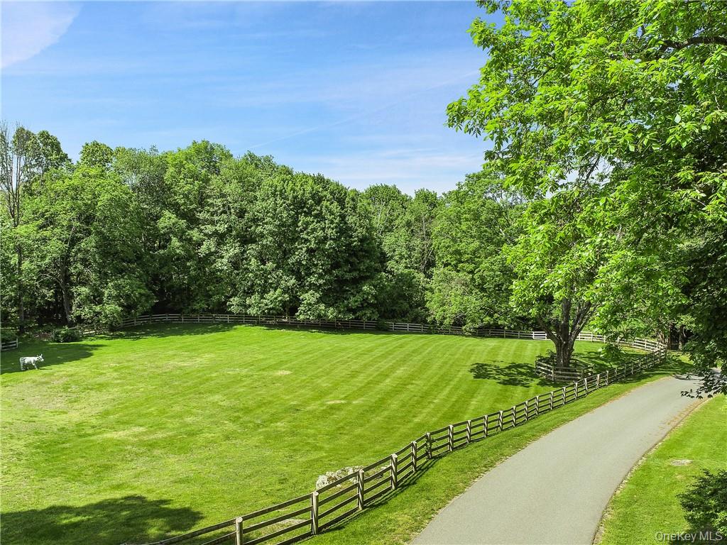 454 Succabone Road, Bedford Corners, NY 10549