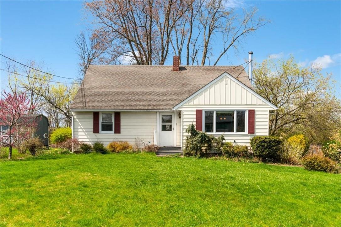 389 Greeves Road, New Hampton, NY 10958