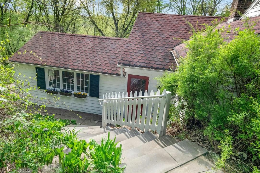 111 Campfire Road, Chappaqua, NY 10514