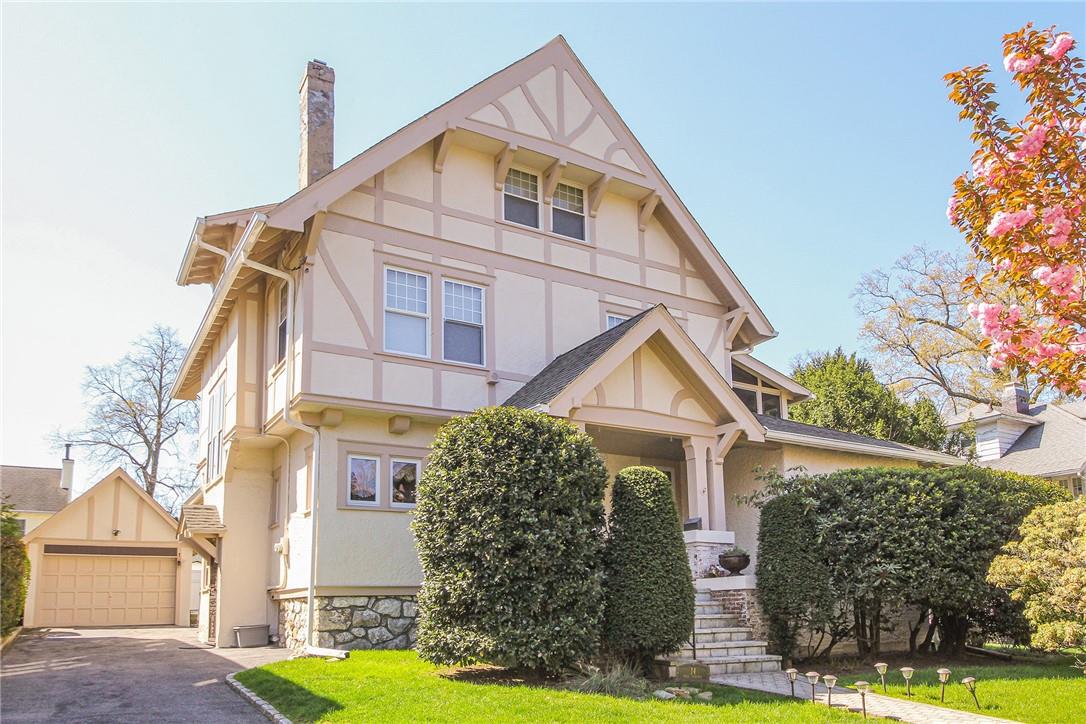 14 Cole Terrace, New Rochelle, NY 10801