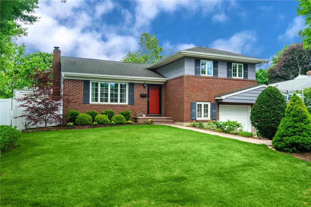 62 Grover Lane, East Northport, NY 11731