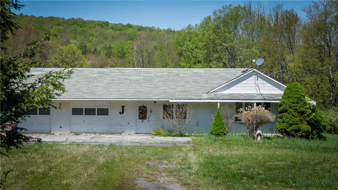 4 Bernsley Road, Woodridge, NY 12789