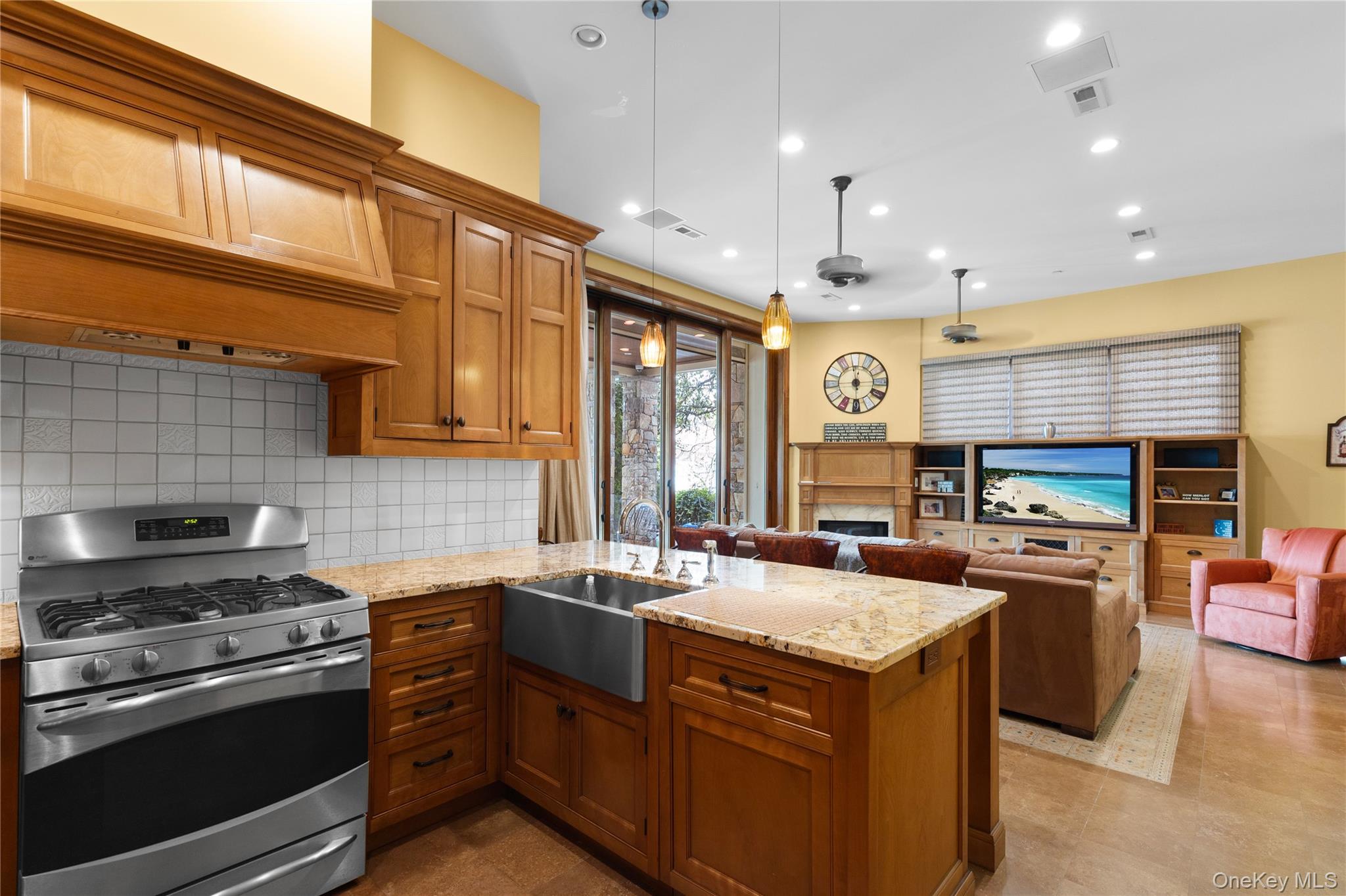 33 Livingston Avenue, Dobbs Ferry, NY 10522