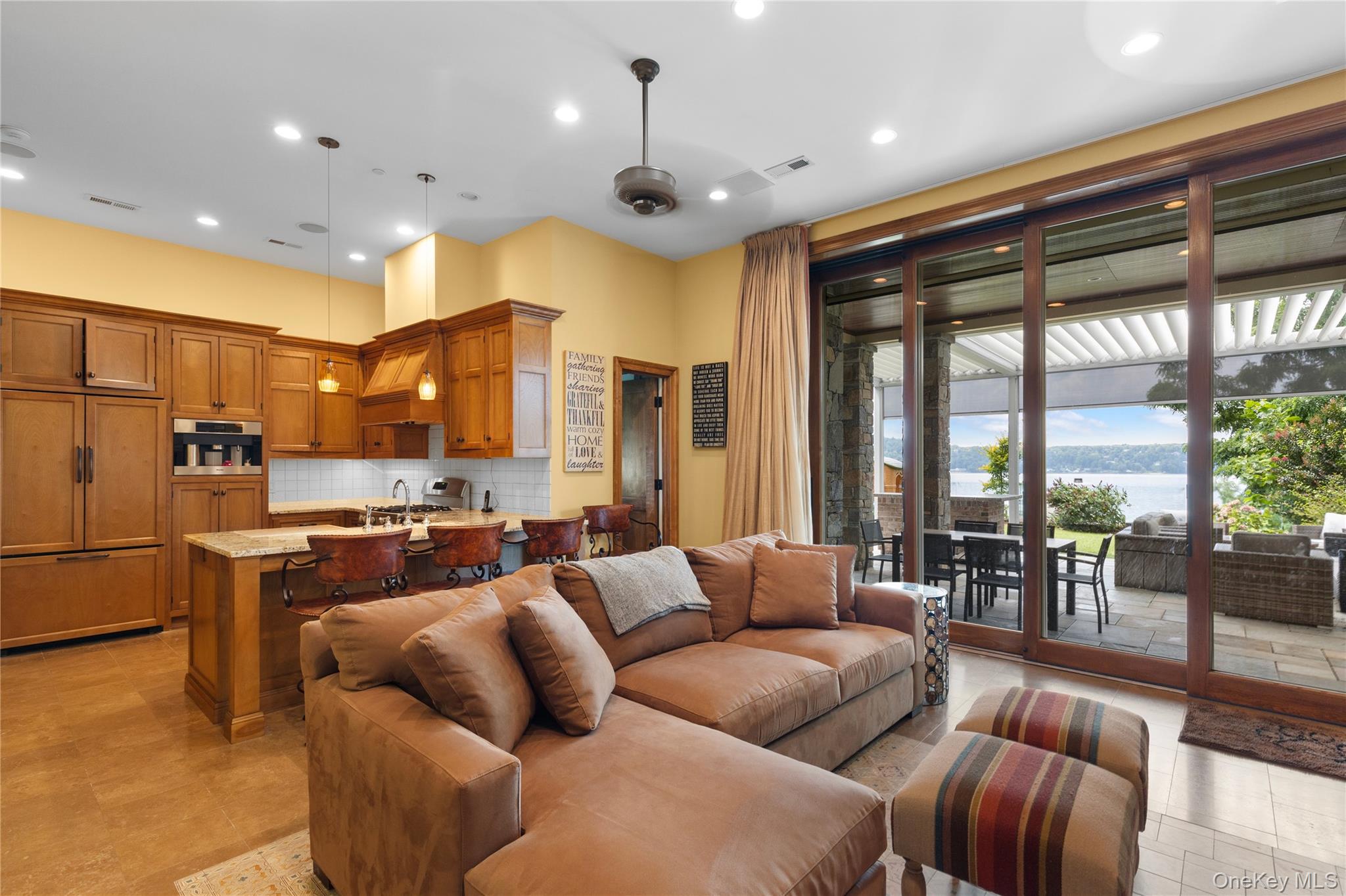 33 Livingston Avenue, Dobbs Ferry, NY 10522