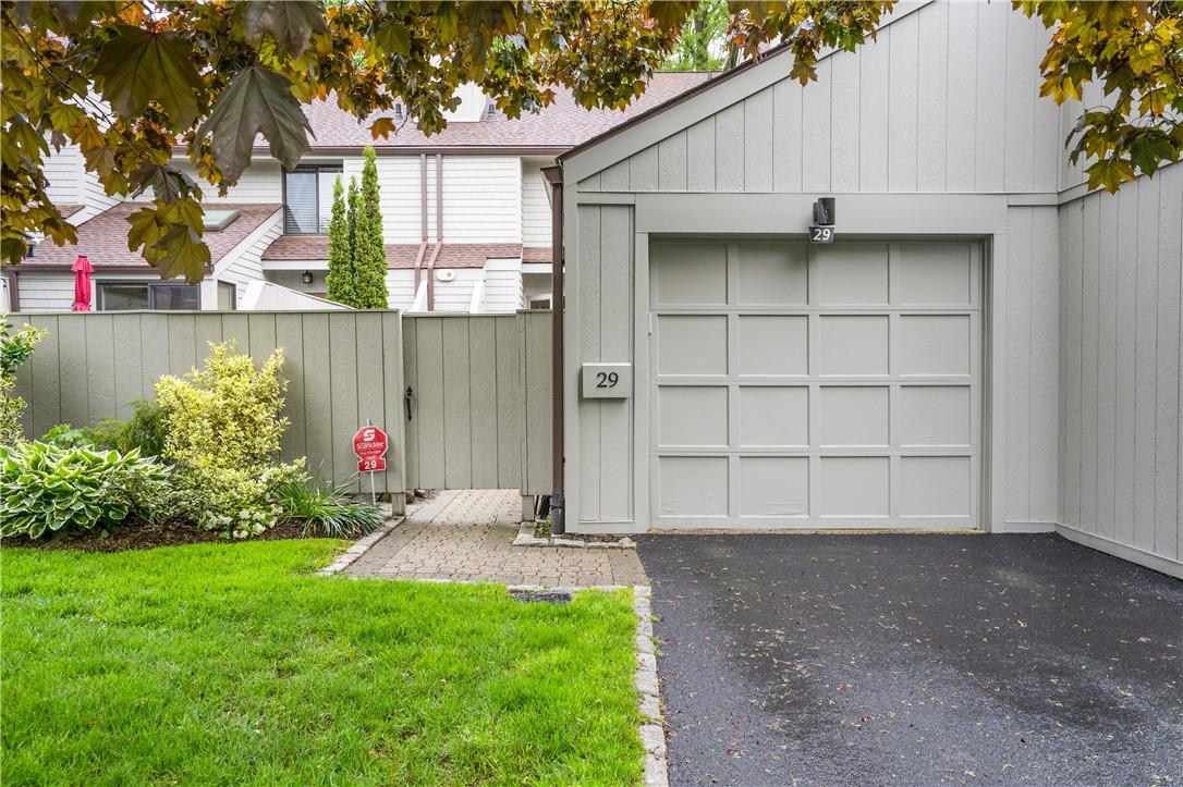 29 Pineridge Road, Larchmont, NY 10538