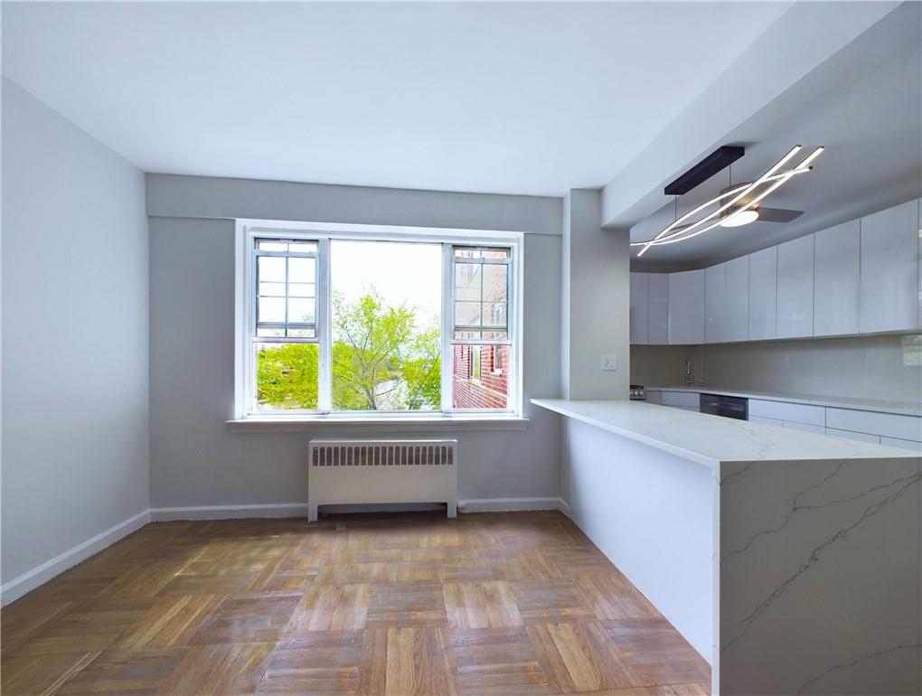 230 Pelham Road # 2M, New Rochelle, NY 10805