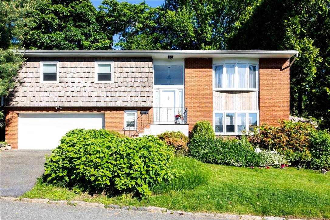 34 Argyle Road, Scarsdale, NY 10583