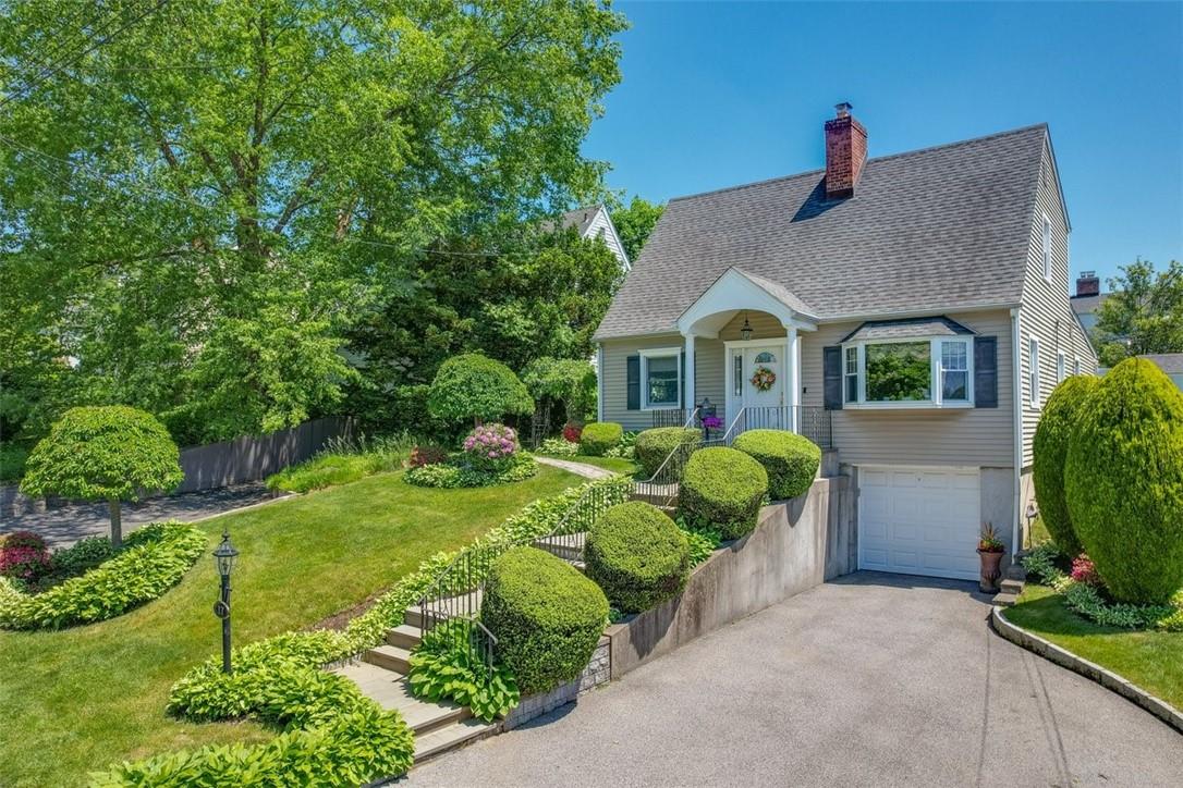 17 Wendover Road, Eastchester, NY 10709