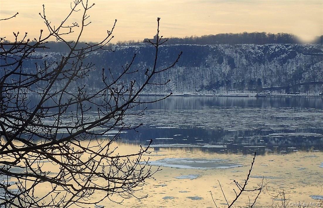 2501 Palisade Avenue # E3, Bronx, NY 10463