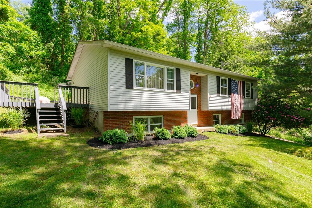 21 Sterling Court, Poughquag, NY 12570