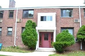21 Lawrence Drive # D, White Plains, NY 10603