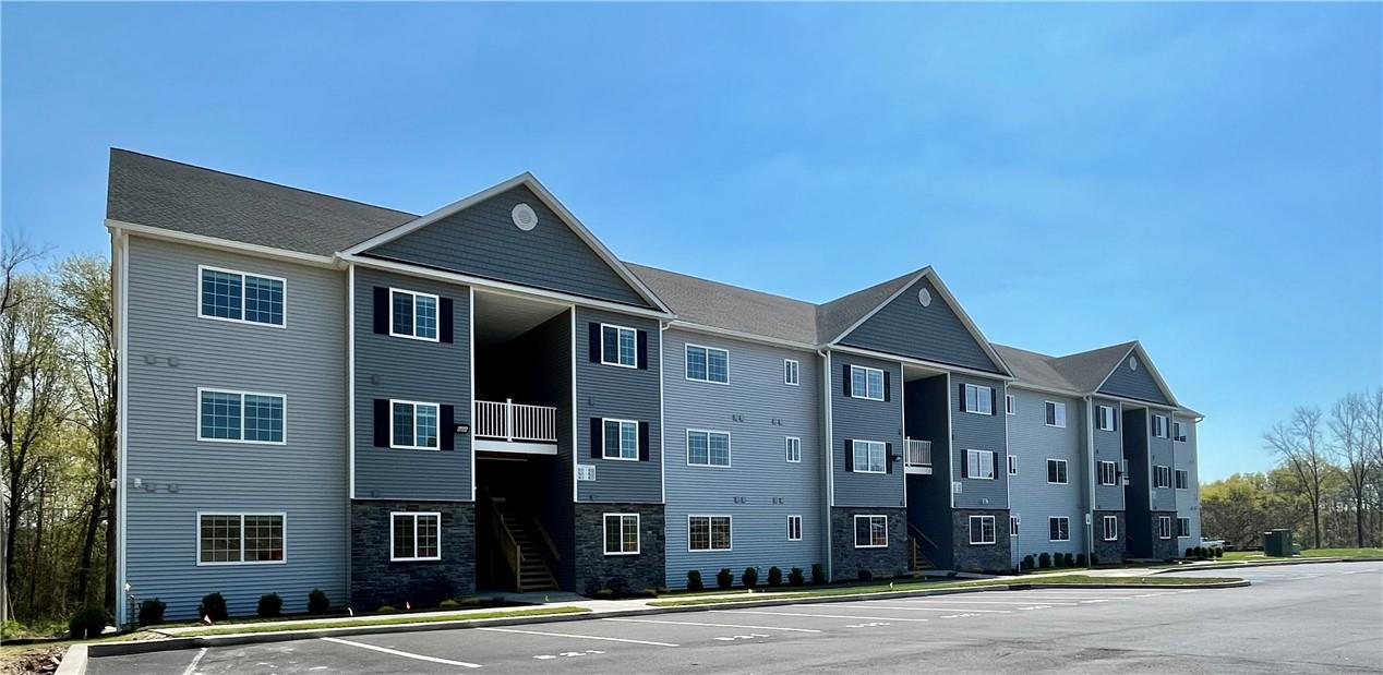 206 Golf Links Road # 122, Middletown, NY 10940