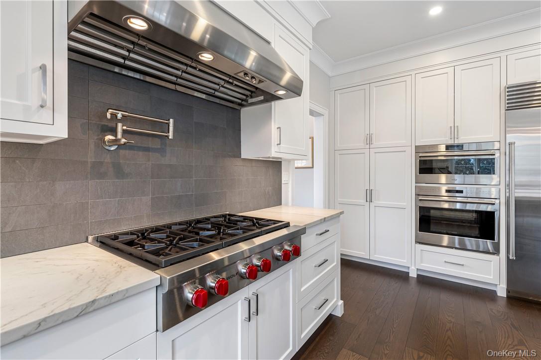 622 W 256th Street, Bronx, NY 10471