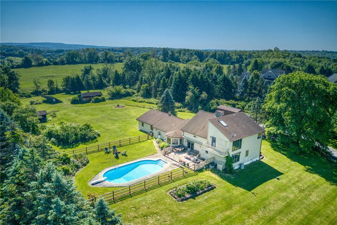 126 Hobbs Lane, Clinton Corners, NY 12514